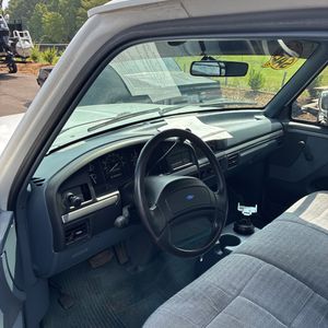 صورة 34 لـ 1993 FORD F-150 XLT