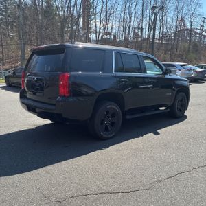 CHEVROLET TAHOE LS - 8