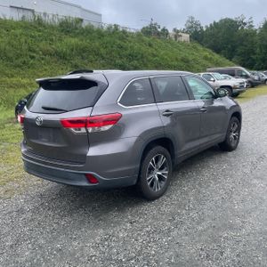2018 Toyota HIGHLANDER LE 照片 8
