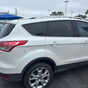 FORD ESCAPE TITANIUM - 9