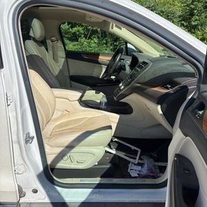 2016 Lincoln MKC RESERVE — миниатюра 33
