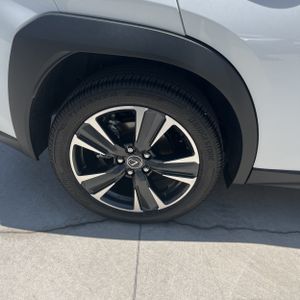 2026 Lexus UX 300H BASE — миниатюра 19