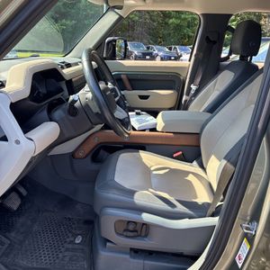 2023 LAND Rover DEFENDER 110 X-DYNAMIC SE — миниатюра 32