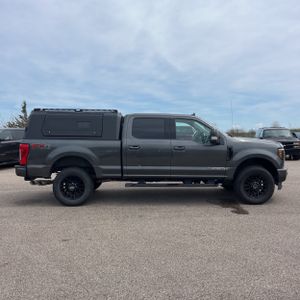 FORD F-250 SUPER DUTY LARIAT - 10