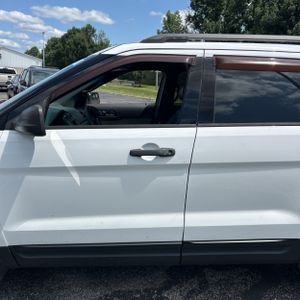صورة 4 لـ 2015 FORD EXPLORER BASE