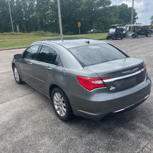 2012 Chrysler 200 TOURING — фото 5