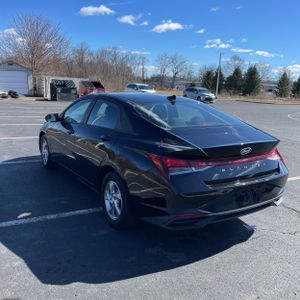 HYUNDAI ELANTRA SE - 5