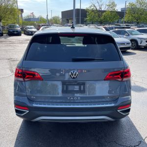 VOLKSWAGEN TAOS SE 4MOTION - 7