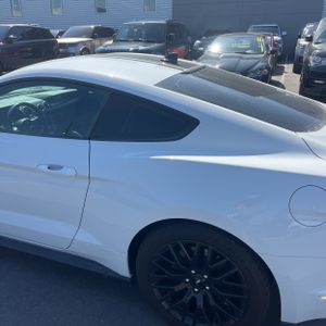 FORD MUSTANG GT PREMIUM - 6