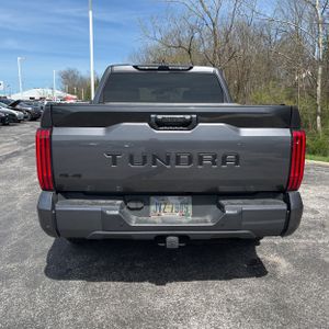 TOYOTA TUNDRA - 7