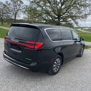 CHRYSLER PACIFICA HYBRID SELECT - 8