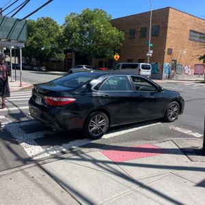 2017 Toyota CAMRY SE photo 10