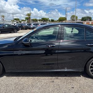 MERCEDES-BENZ C-CLASS - 4