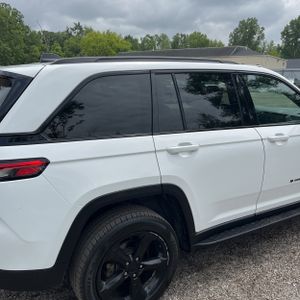 صورة 9 لـ 2024 JEEP GRAND CHEROKEE LIMITED