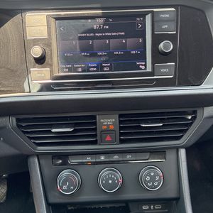صورة مصغرة 36 لـ 2024 Volkswagen JETTA S