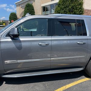 2019 Cadillac ESCALADE ESV LUXURY 照片 3