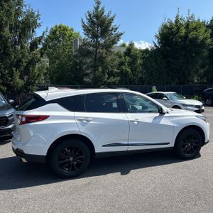2025 Acura RDX SH-AWD — фото 10