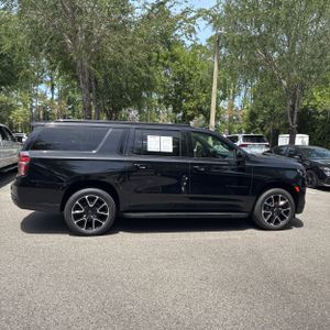 CHEVROLET SUBURBAN RST - 10