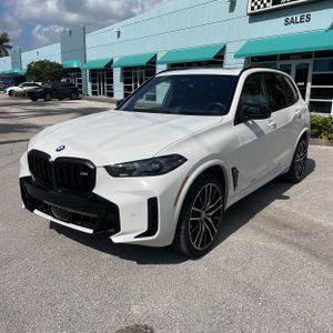 2025 BMW X5 M60I — фото 1