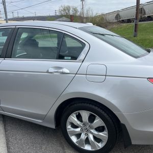 HONDA ACCORD EX-L V6 - 6