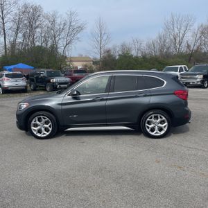 BMW X1 XDRIVE28I - 3