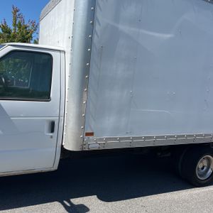 FORD E-350 CUTAWAY - 4