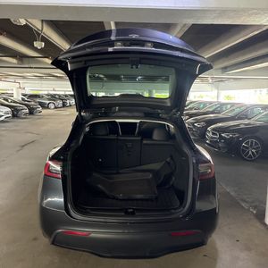 2024 Tesla MODEL Y LONG RANGE 缩略图 41