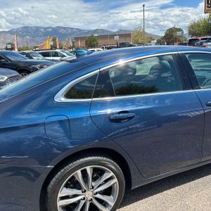 صورة 9 لـ 2022 Chevrolet MALIBU LT