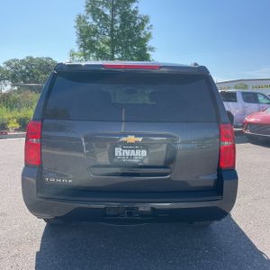 CHEVROLET TAHOE LS - 7