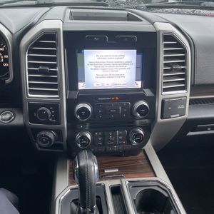 2016 FORD F-150 LARIAT thumbnail 37