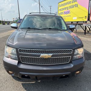 2011 Chevrolet SUBURBAN LS 照片 15