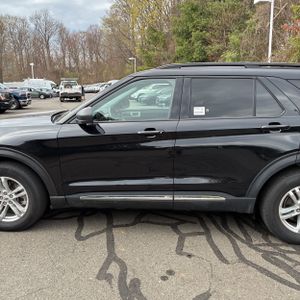 FORD EXPLORER XLT - 4