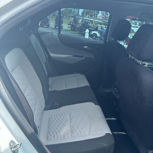 صورة مصغرة 32 لـ 2021 Chevrolet EQUINOX LS