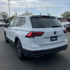 VOLKSWAGEN TIGUAN S 4MOTION - 5