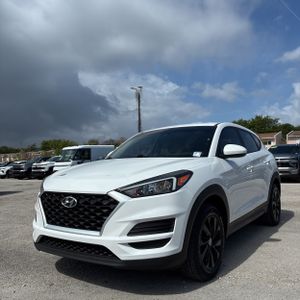 HYUNDAI TUCSON SE - 1