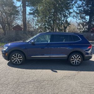 VOLKSWAGEN TIGUAN SE 4MOTION - 3