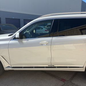 BMW X7 XDRIVE50I - 4