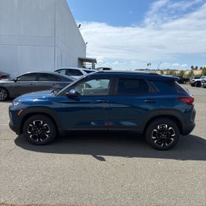 CHEVROLET TRAILBLAZER - 3