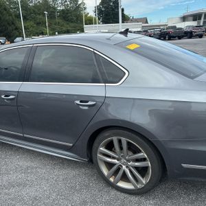 2017 Volkswagen PASSAT 1.8T R-LINE — фото 6