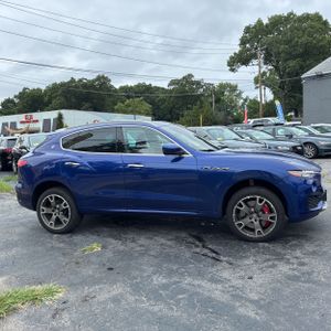 2017 Maserati LEVANTE S 照片 10