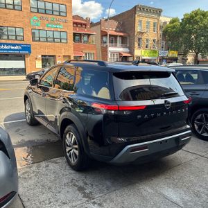 2026 Nissan PATHFINDER SL — фото 4