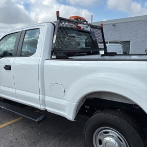 FORD F-250 SUPER DUTY XL - 6