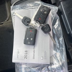 صورة مصغرة 54 لـ 2018 Chevrolet SILVERADO 1500 LT
