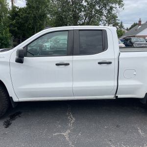 2021 Chevrolet SILVERADO 1500 CUSTOM 照片 4