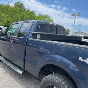 FORD F-150 XLT - 4