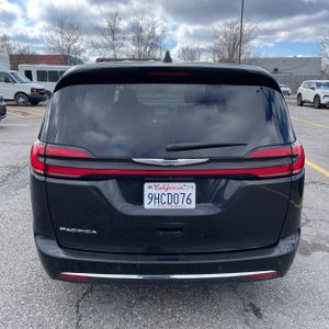 CHRYSLER PACIFICA TOURING L - 7