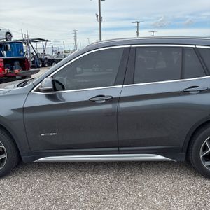 BMW X1 SDRIVE28I - 4