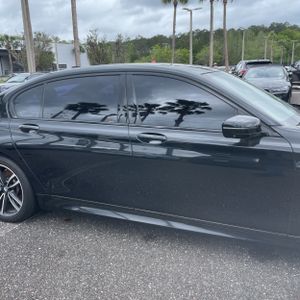 BMW 7 SERIES XDRIVE - 9