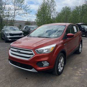 FORD ESCAPE SE - 1