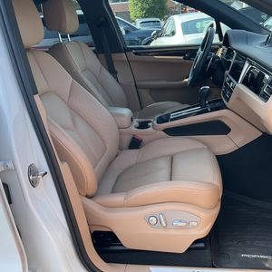 2024 Porsche MACAN S — миниатюра 33